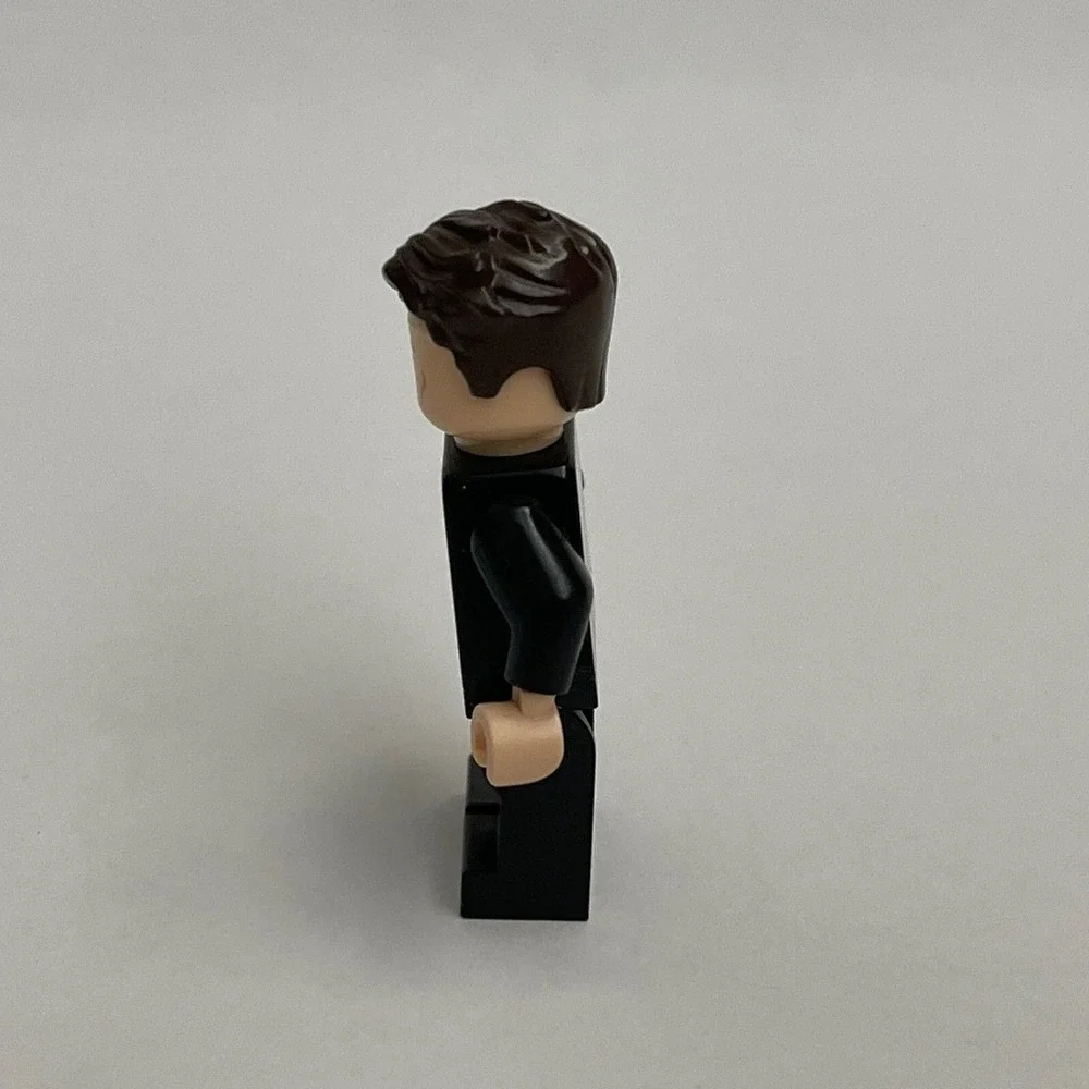 Lego Eli Mills Jurassic World Minifigure Minifig Replacement Part Piece